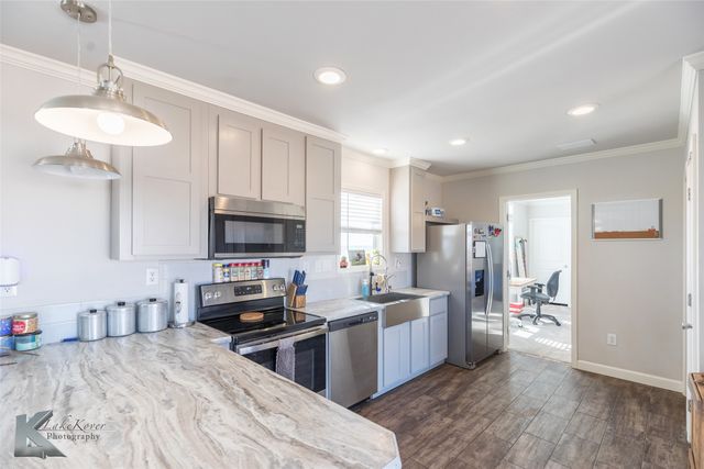 11682 County Road 434, Merkel, TX 79536