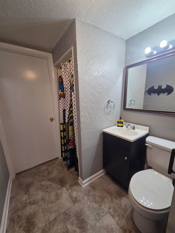 512 Crofton DR, Vinton, VA 24179