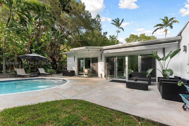 11400 Griffing Blvd, Biscayne Park, FL 33161