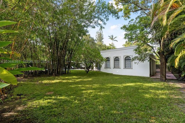 11400 Griffing Blvd, Biscayne Park, FL 33161