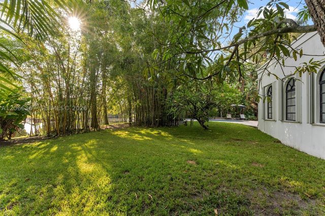 11400 Griffing Blvd, Biscayne Park, FL 33161