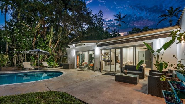 11400 Griffing Blvd, Biscayne Park, FL 33161