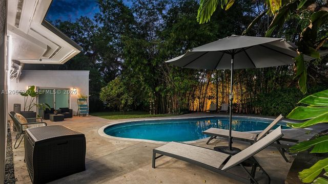 11400 Griffing Blvd, Biscayne Park, FL 33161