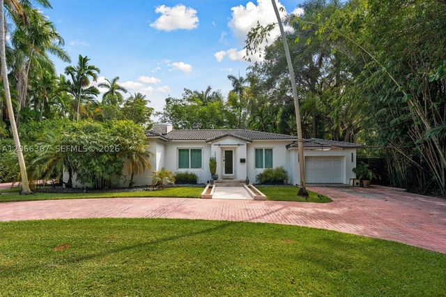 11400 Griffing Blvd, Biscayne Park, FL 33161