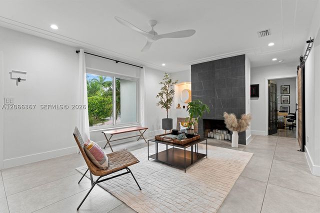 11400 Griffing Blvd, Biscayne Park, FL 33161