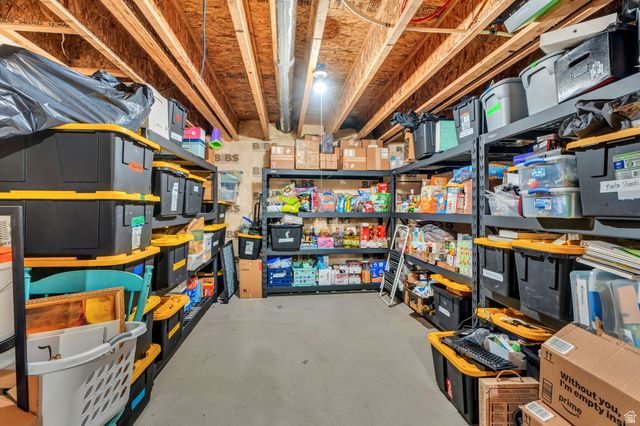 9874 N BEDFORD CT, Highland, UT 84003