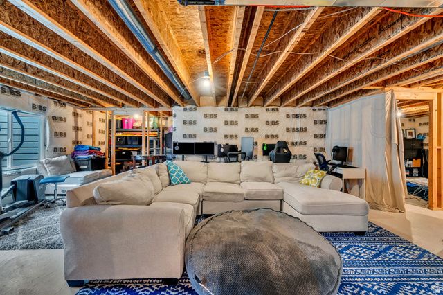 9874 N BEDFORD CT, Highland, UT 84003