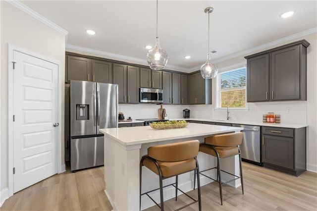 7232 Millbrae Walk, Flowery Branch, GA 30542