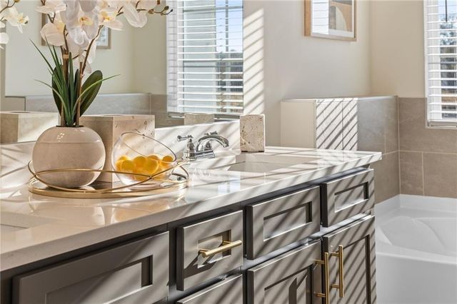 7232 Millbrae Walk, Flowery Branch, GA 30542