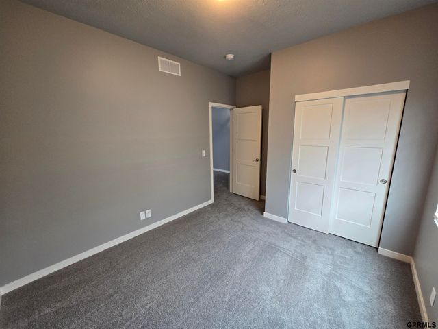 7921 N 149 Street, Bennington, NE 68007