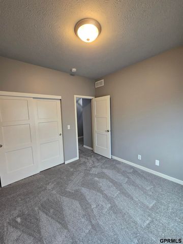 7921 N 149 Street, Bennington, NE 68007