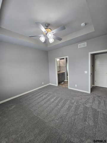 7921 N 149 Street, Bennington, NE 68007