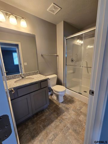 7921 N 149 Street, Bennington, NE 68007