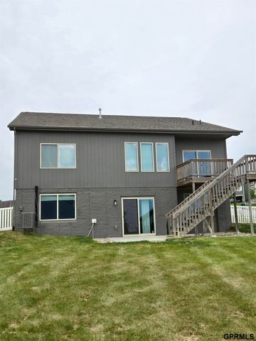 7921 N 149 Street, Bennington, NE 68007
