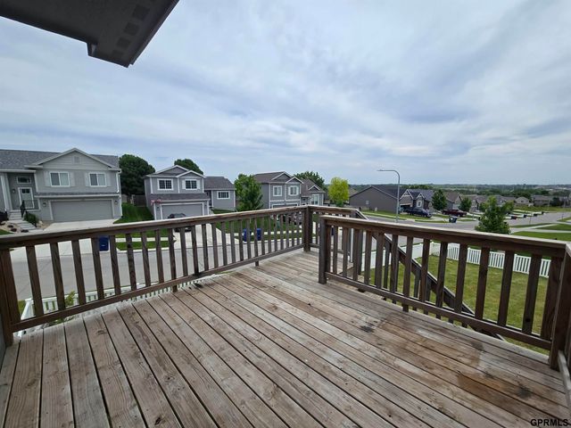 7921 N 149 Street, Bennington, NE 68007