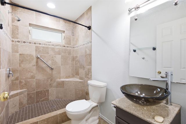 9125 Vigen CIR, Austin, TX 78748