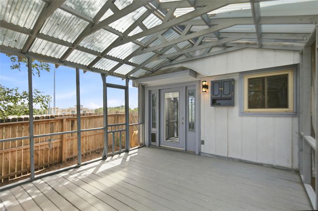 9125 Vigen CIR, Austin, TX 78748