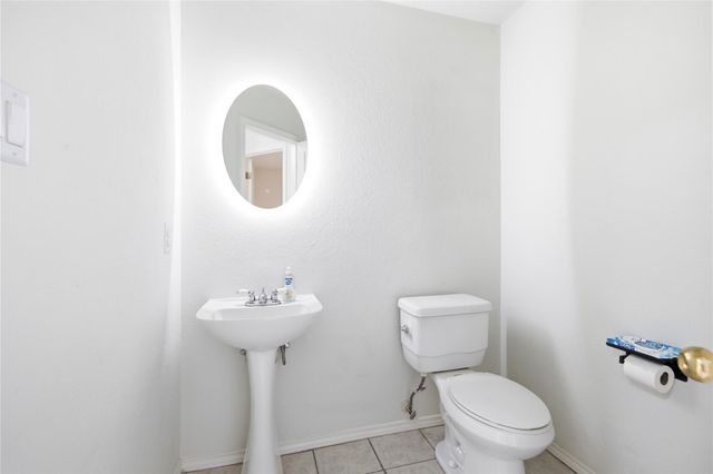 9125 Vigen CIR, Austin, TX 78748