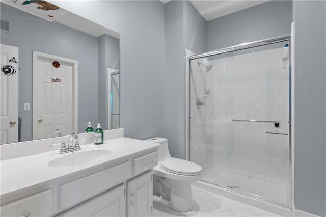14009 Lucille Street, Overland Park, KS 66221