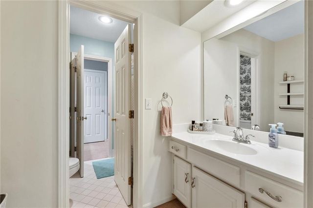 14009 Lucille Street, Overland Park, KS 66221