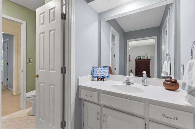 14009 Lucille Street, Overland Park, KS 66221