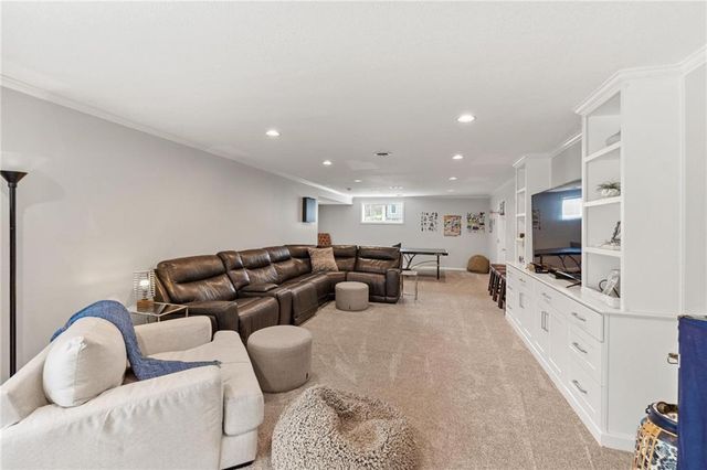 14009 Lucille Street, Overland Park, KS 66221