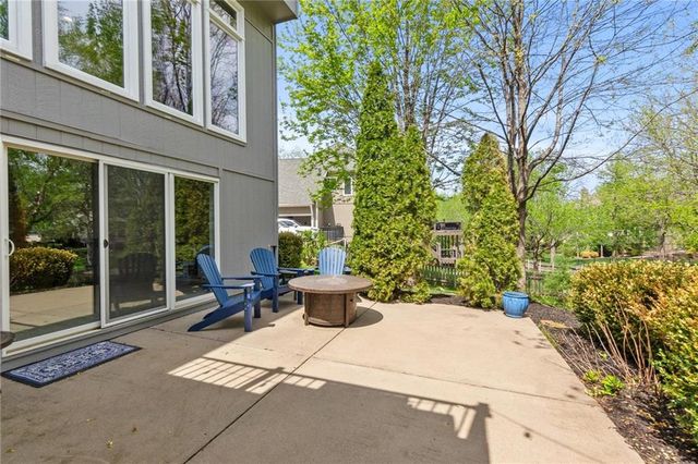 14009 Lucille Street, Overland Park, KS 66221