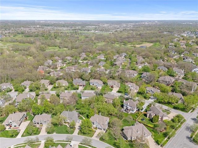 14009 Lucille Street, Overland Park, KS 66221