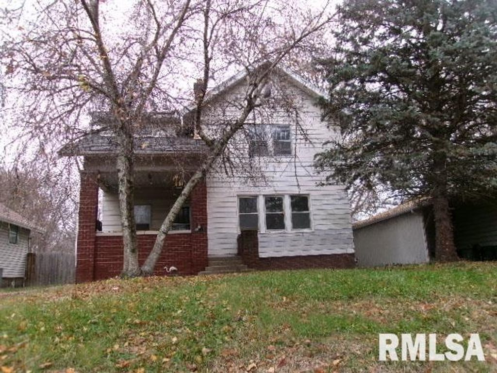 1410 N DOUGLAS Street, Peoria, IL 61606