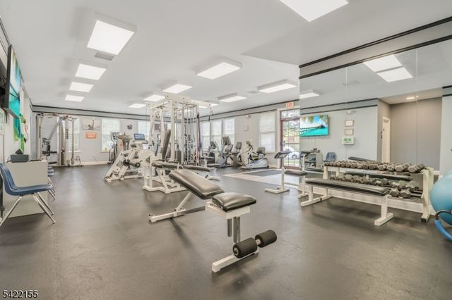 107 Kensington Cir, White Twp., NJ 07823