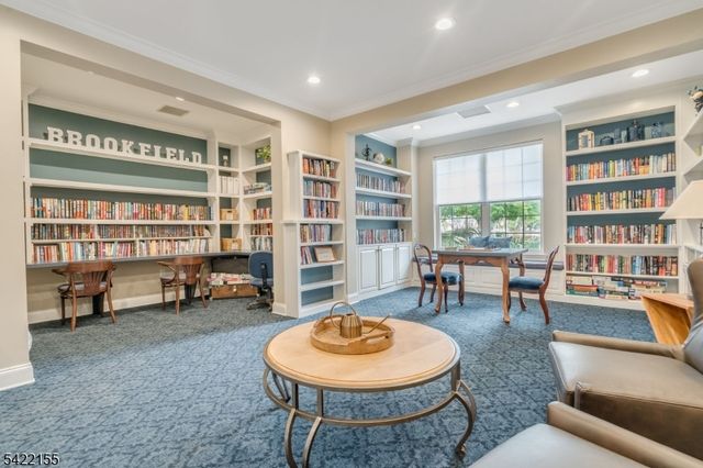 107 Kensington Cir, White Twp., NJ 07823