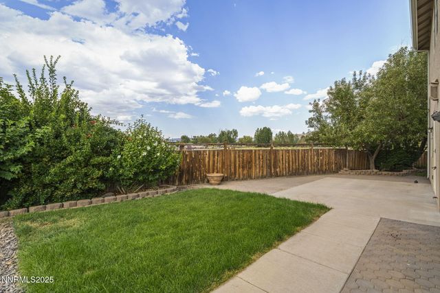 2608 Arrowsmith Drive, Sparks, NV 89436