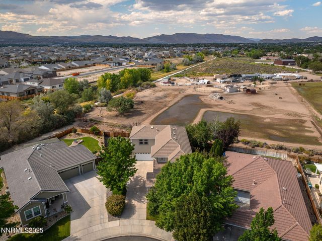 2608 Arrowsmith Drive, Sparks, NV 89436