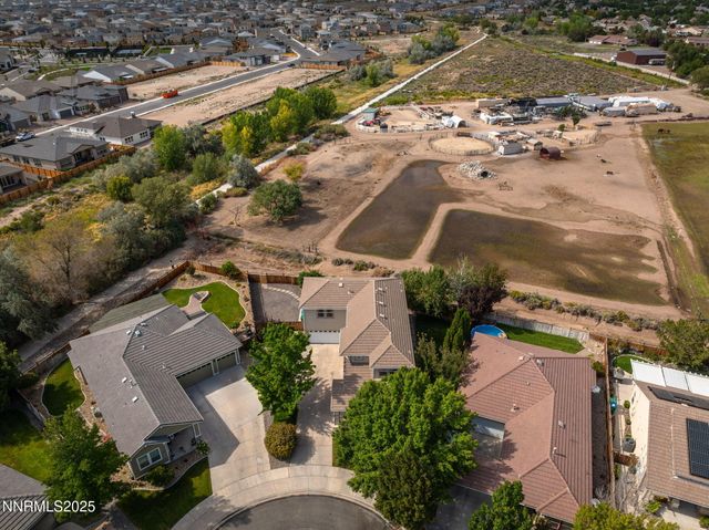 2608 Arrowsmith Drive, Sparks, NV 89436