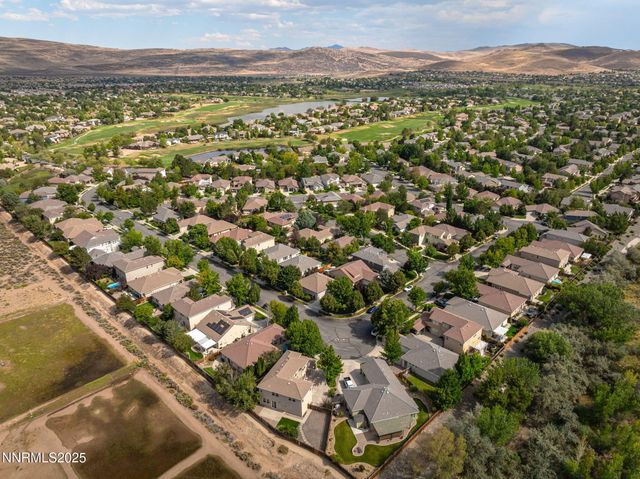 2608 Arrowsmith Drive, Sparks, NV 89436