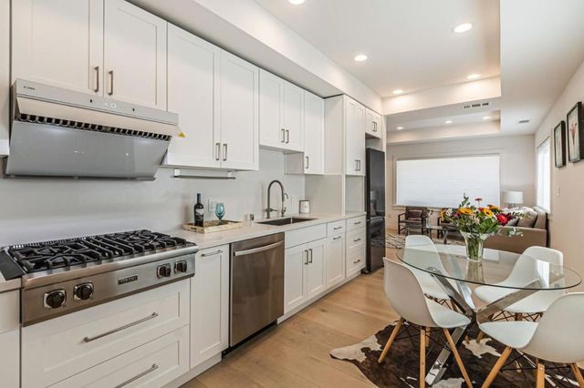 225 S Mathilda Avenue, Sunnyvale, CA 94086