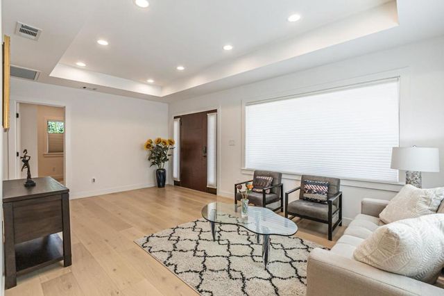 225 S Mathilda Avenue, Sunnyvale, CA 94086