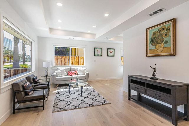 225 S Mathilda Avenue, Sunnyvale, CA 94086