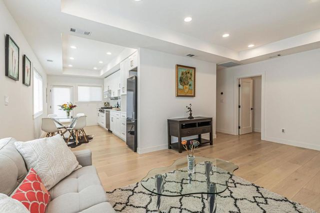 225 S Mathilda Avenue, Sunnyvale, CA 94086