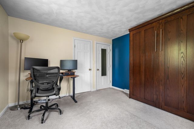 34 Cary St., Wilmington, MA 01887