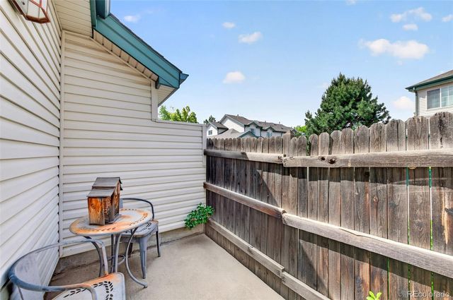 878 S Kalispell Circle 101, Aurora, CO 80017