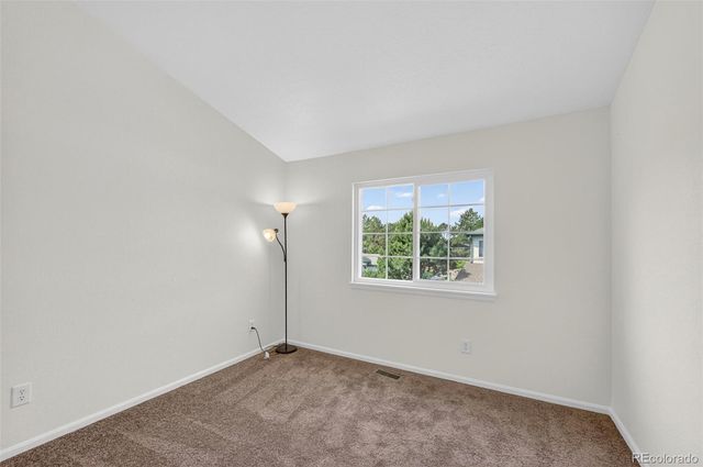 878 S Kalispell Circle 101, Aurora, CO 80017