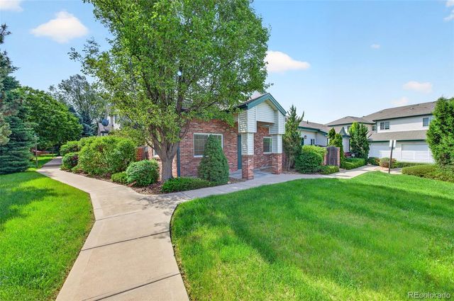 878 S Kalispell Circle 101, Aurora, CO 80017