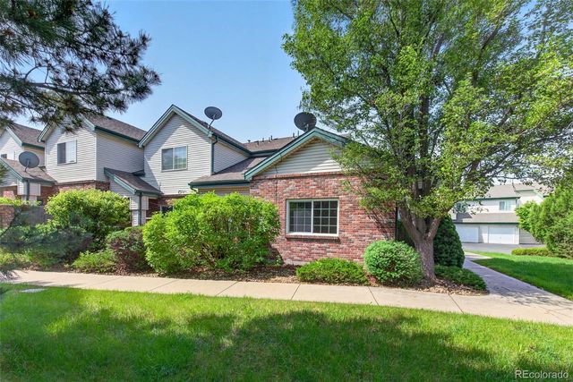 878 S Kalispell Circle 101, Aurora, CO 80017
