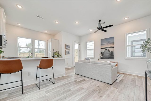 9316 Arledge Street B, Houston, TX 77075