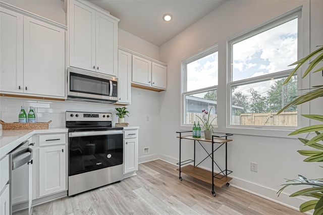 9316 Arledge Street B, Houston, TX 77075