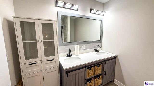 2810 Shot Hunt Road, Vine Grove, KY 40175