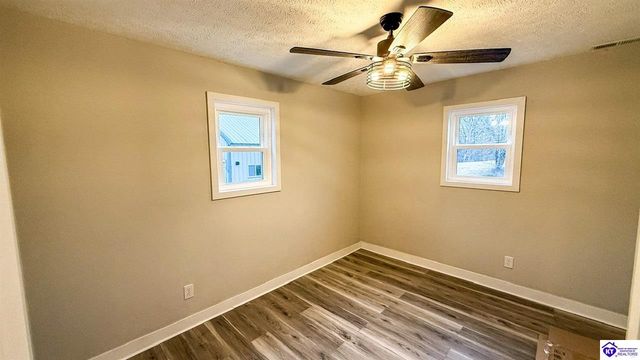 2810 Shot Hunt Road, Vine Grove, KY 40175