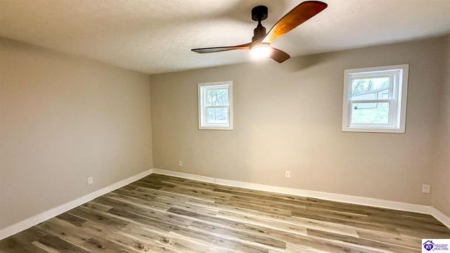 2810 Shot Hunt Road, Vine Grove, KY 40175