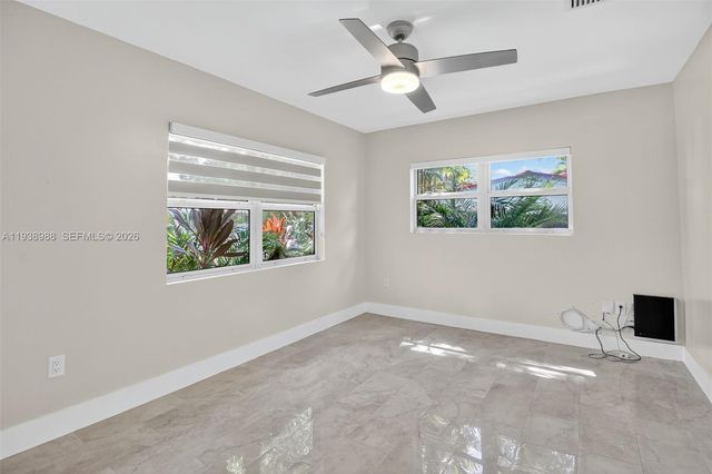 6090 SW 63rd Ave, South Miami, FL 33143